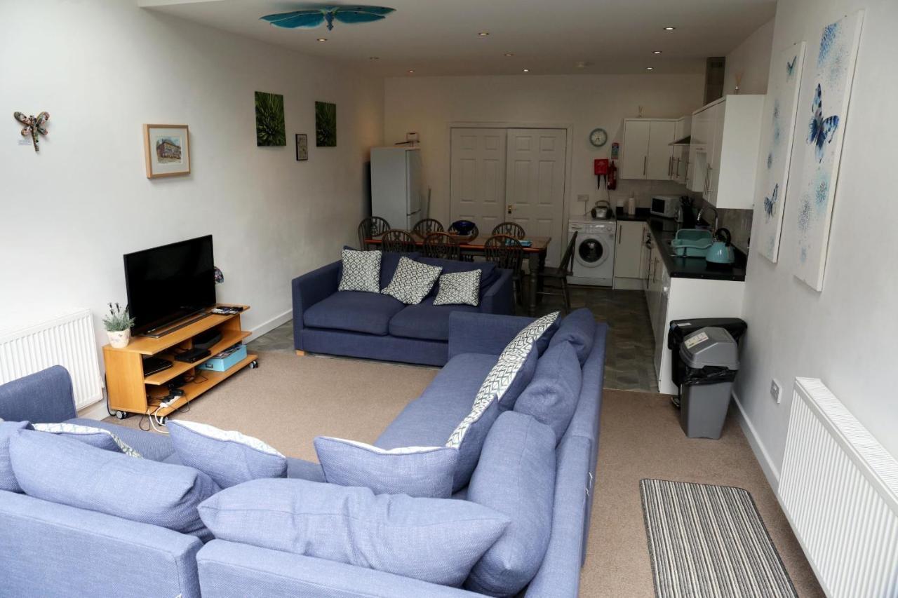 The Torrs Apartments New Mills מראה חיצוני תמונה