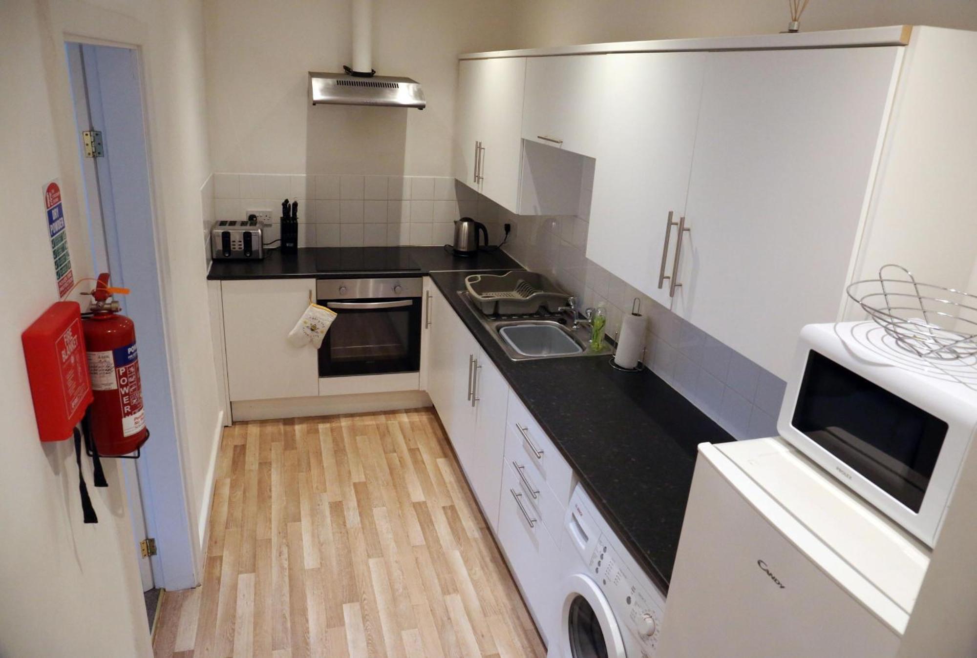 The Torrs Apartments New Mills מראה חיצוני תמונה