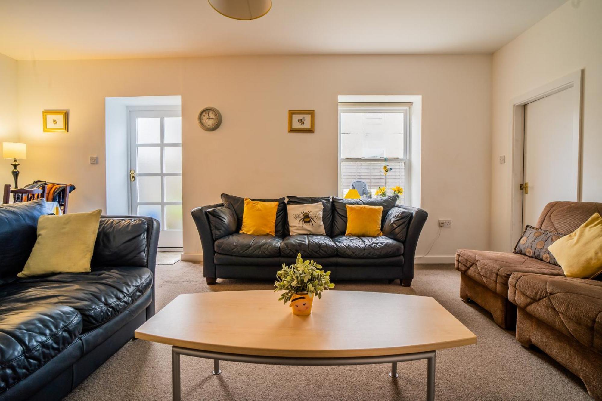 The Torrs Apartments New Mills מראה חיצוני תמונה